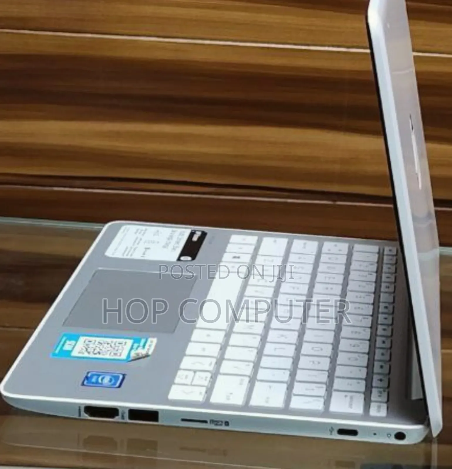 New Laptop HP Stream Notebook 4GB Intel Pentium SSD 60GB