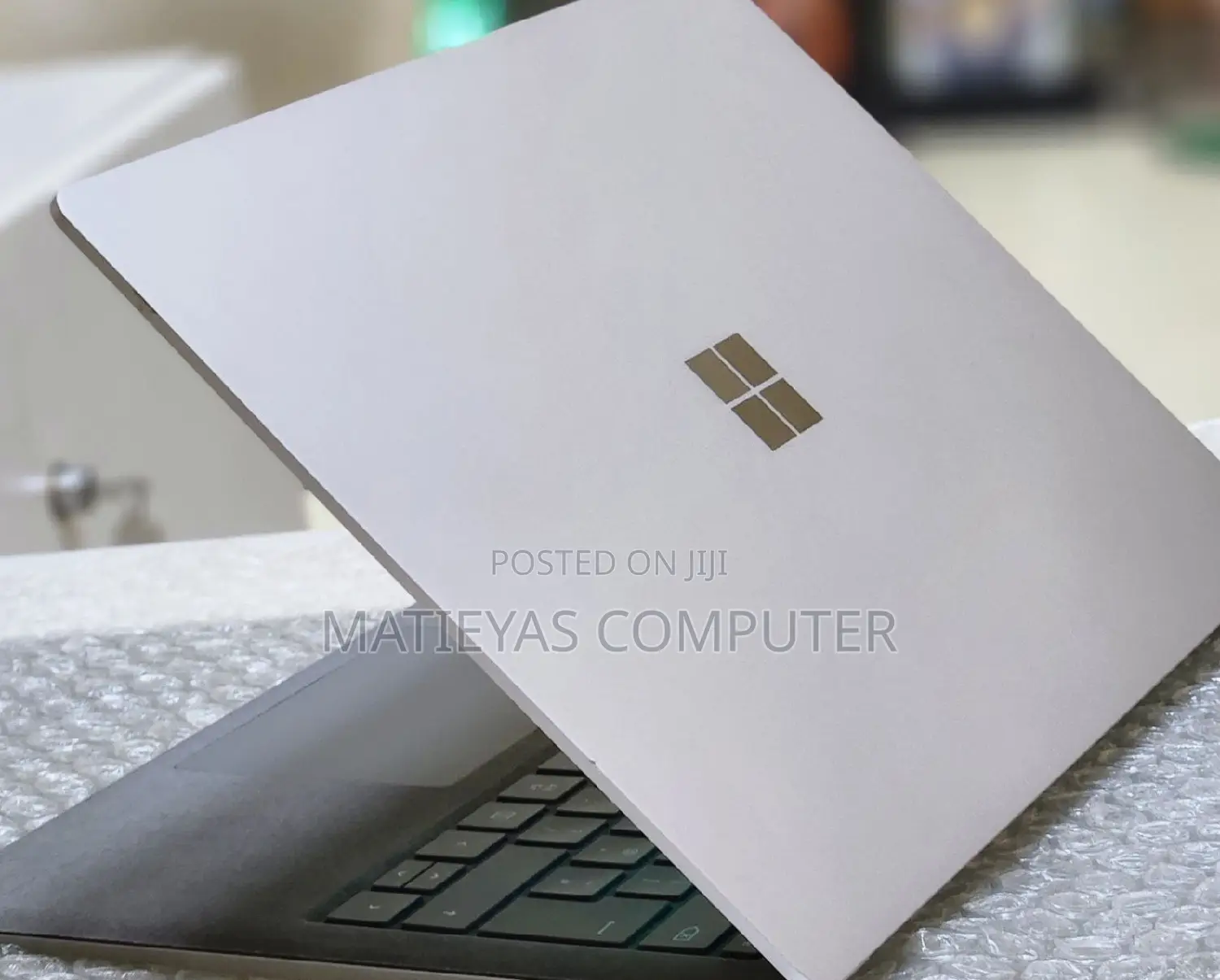 New Laptop Microsoft Surface 16GB Intel Core I7 SSD 512GB