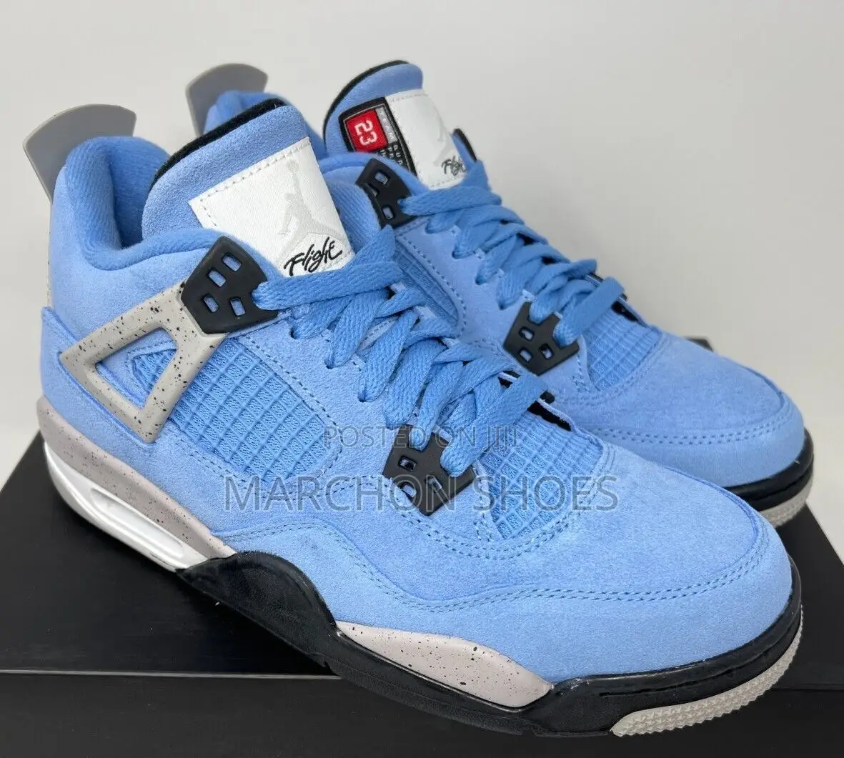 Nike Air Jordan 4 Retro “University Blue”