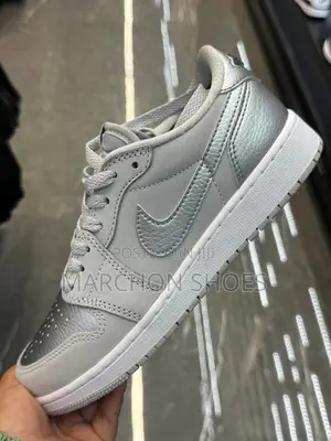 Air Jordan 1 Low Og “Metallic Silver”