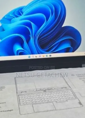 New Laptop Lenovo LOQ 15IRH8 16GB Intel Core I5 SSD 512GB