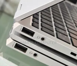 Photo - New Laptop HP Spectre 16GB Intel Core I7 SSD 512GB