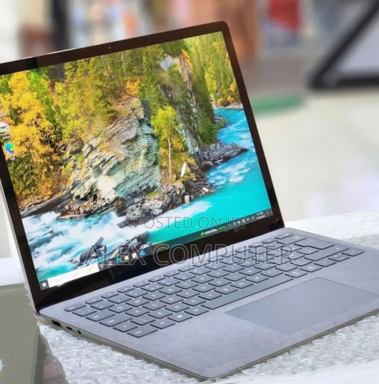 New Laptop Microsoft Surface Laptop 3 16GB Intel Core I7 SSD 512GB