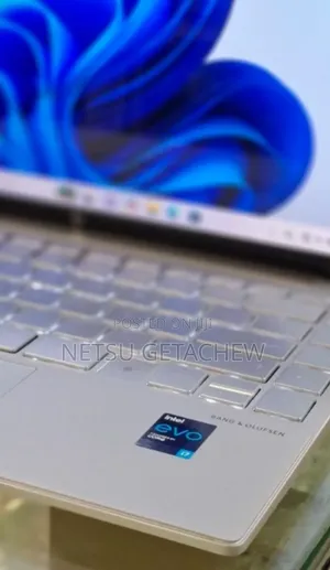 Photo - New Laptop HP Envy 13 16GB Intel Core I7 SSD 512GB