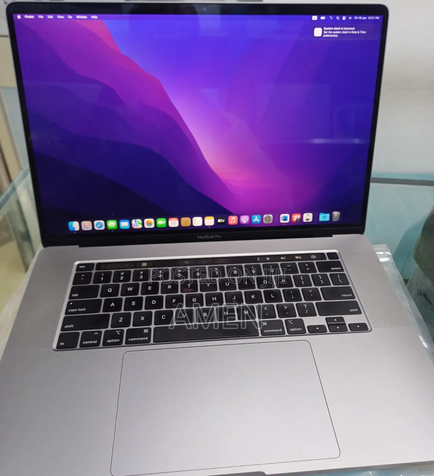 New Laptop Apple MacBook Pro 2019 32GB Intel Core i9 SSD 1T