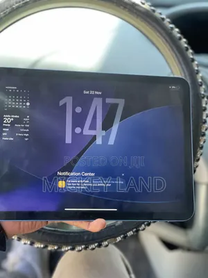 Photo - New Apple iPad (2025) 128 GB Blue