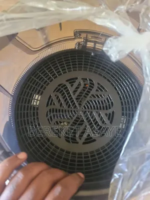 Top Original Made in Italy Hair Dryer(ካክስ)