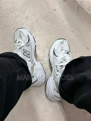 New Balance 530 – White/Grey