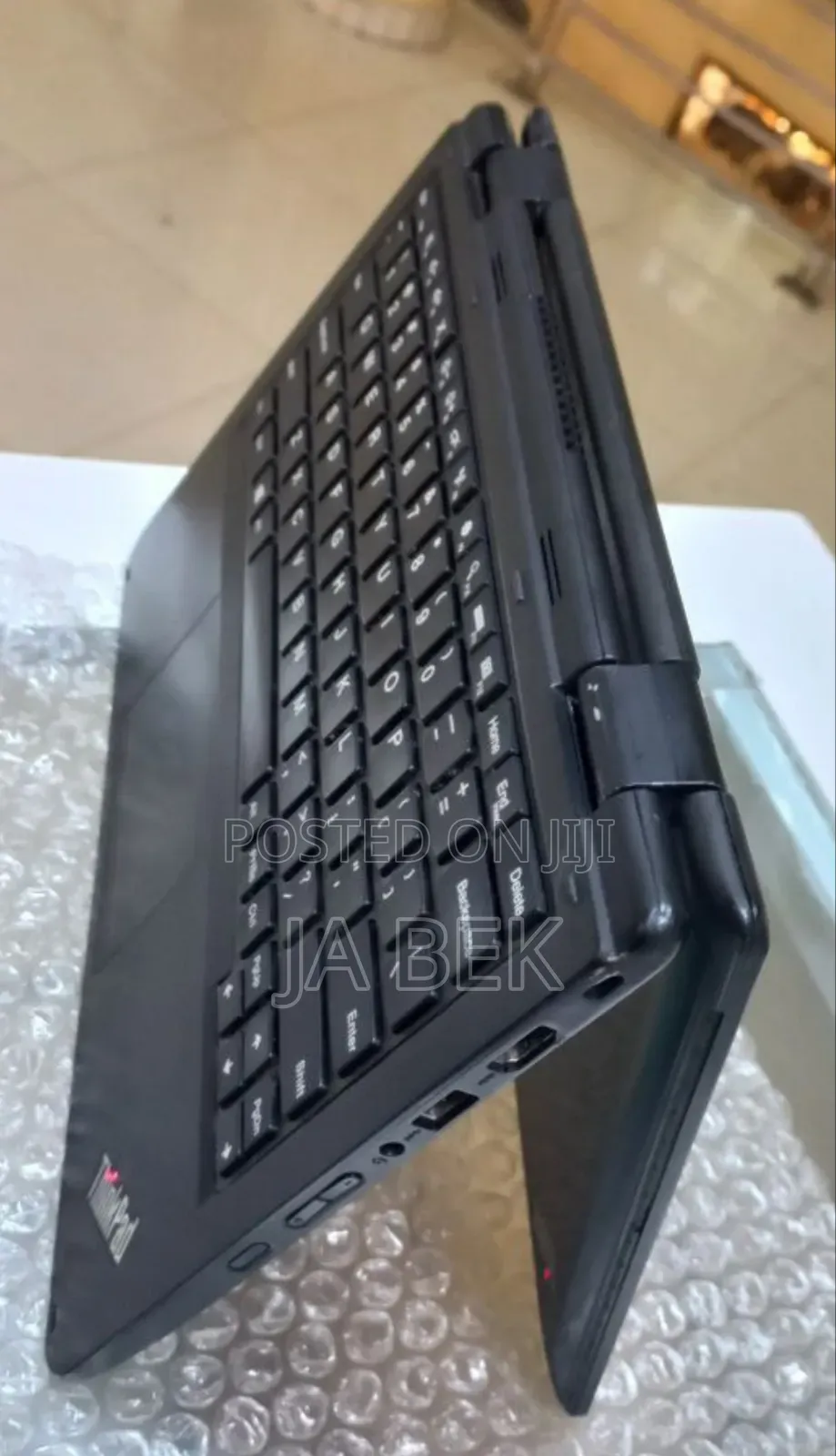 New Laptop Lenovo Yoga 11e 4GB Intel Celeron SSD 128GB