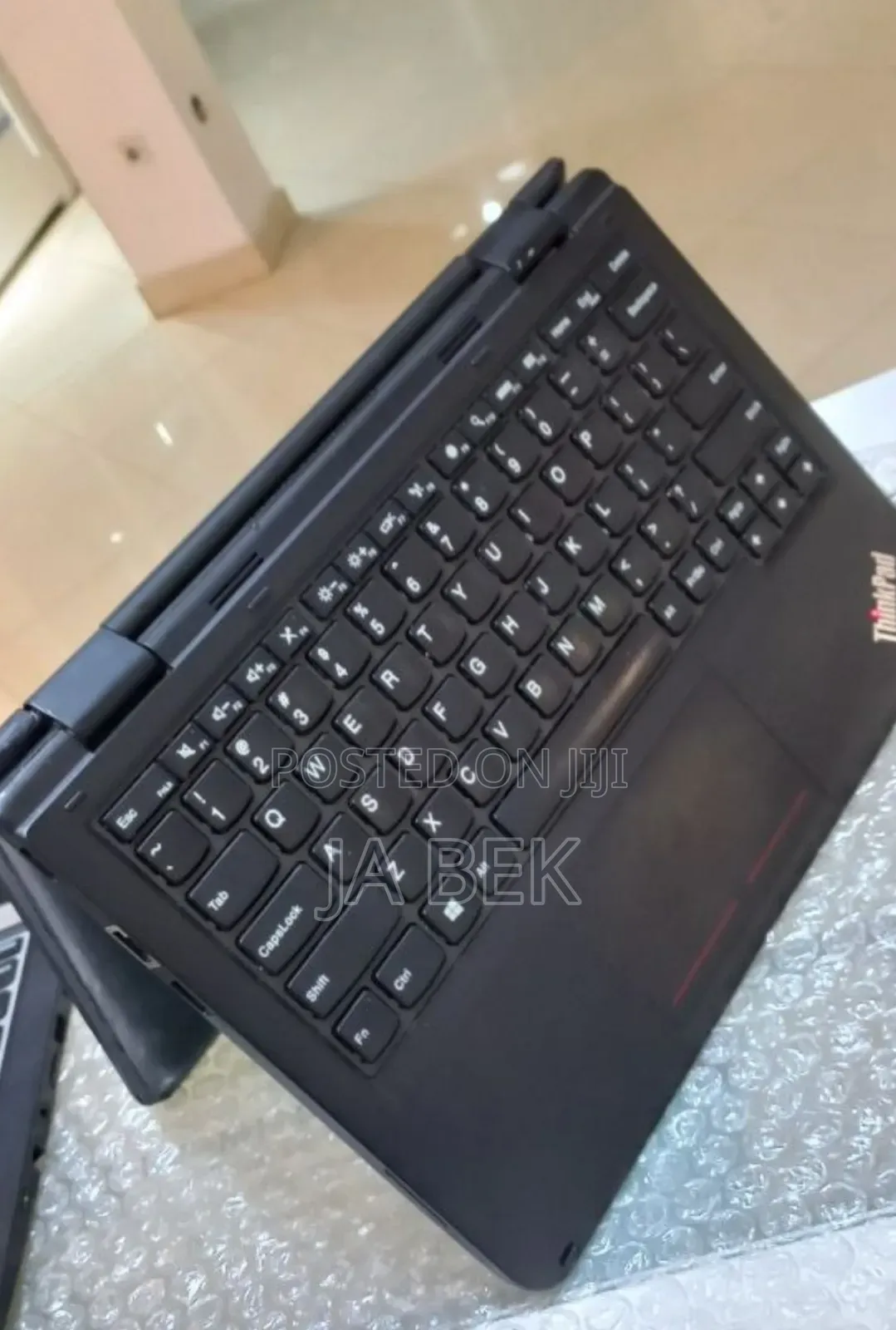 New Laptop Lenovo Yoga 11e 4GB Intel Celeron SSD 128GB