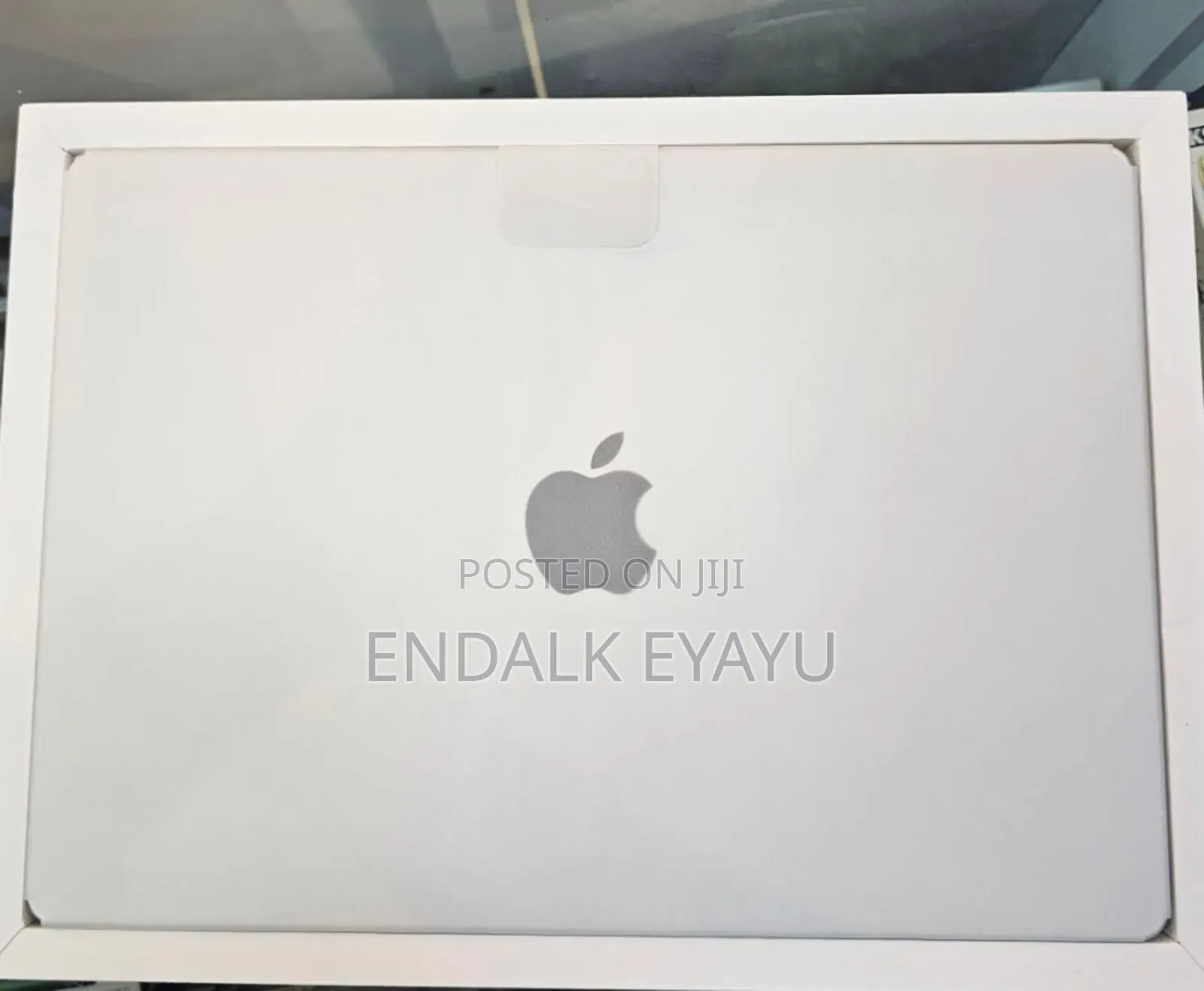 New Laptop Apple MacBook Pro M1 16GB Apple M1 Pro SSD 512GB