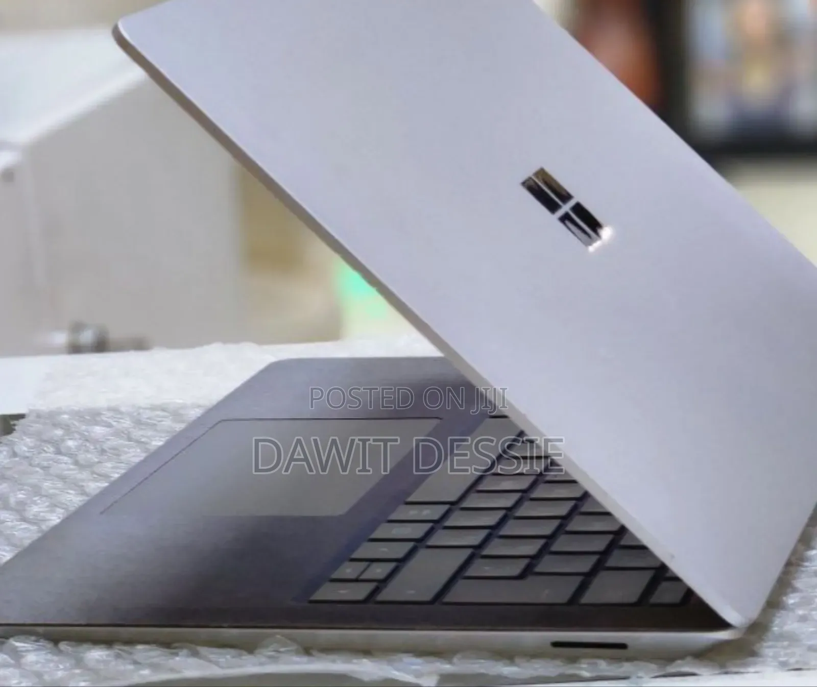 New Laptop Microsoft Surface 8GB Intel Core I5 SSD 512GB