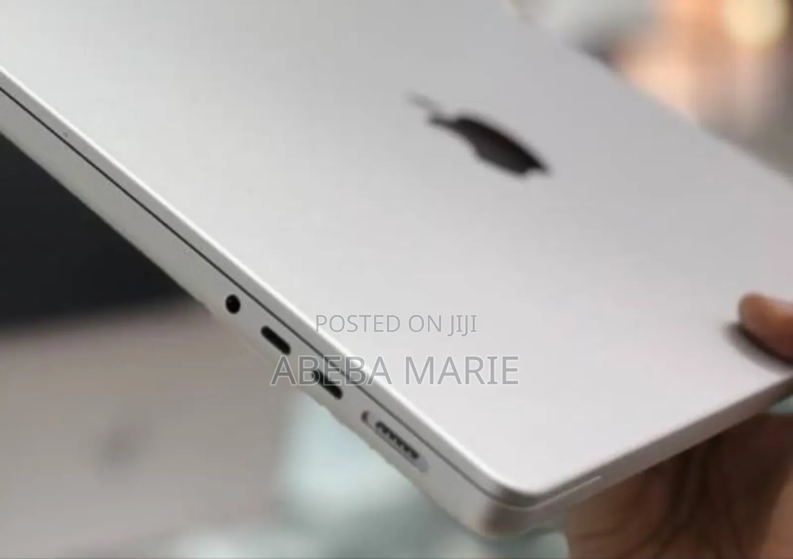 New Laptop Apple MacBook Pro 2023 M3 14-Inch 18GB Apple M3 Pro SSD 1T