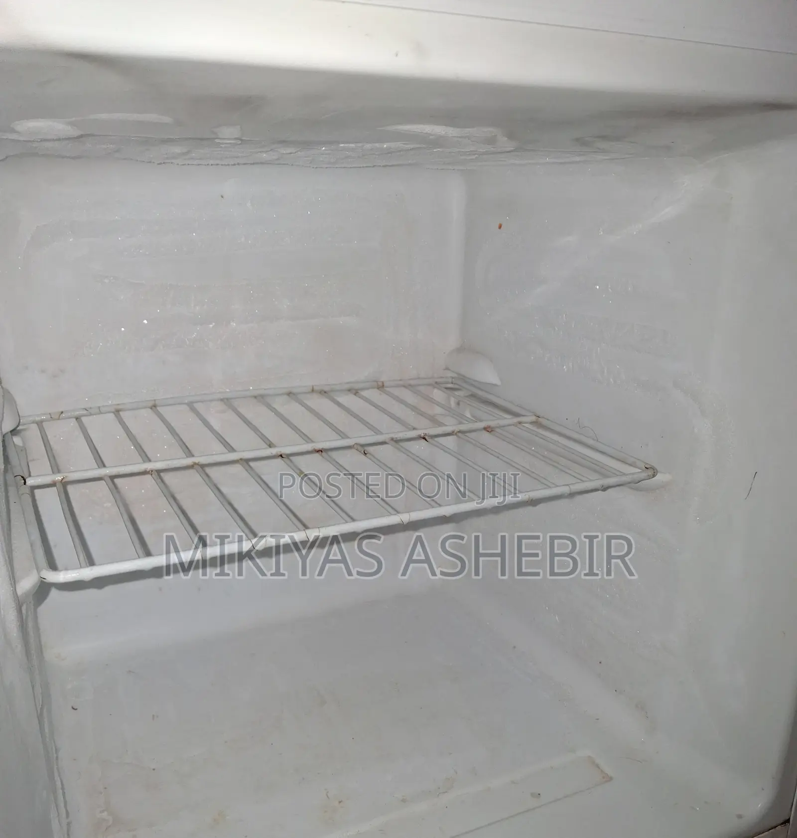 Westpoint 165l Double Door Refrigerator