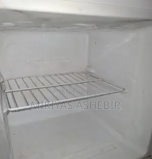 Westpoint 165l Double Door Refrigerator