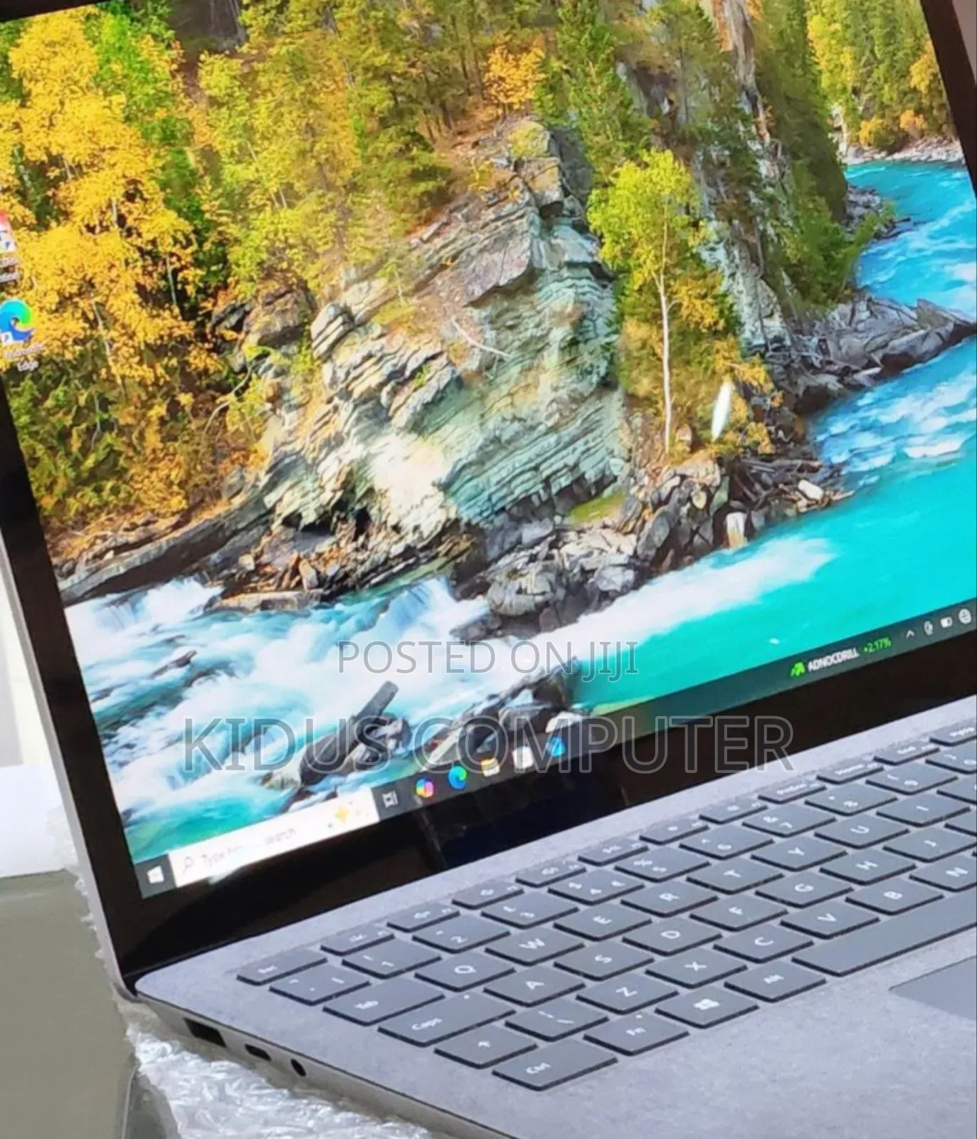 New Laptop Microsoft Surface 16GB Intel Core I7 SSD 512GB