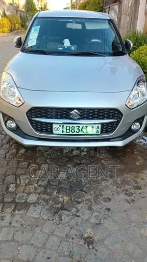 Suzuki Swift 2021 Silver