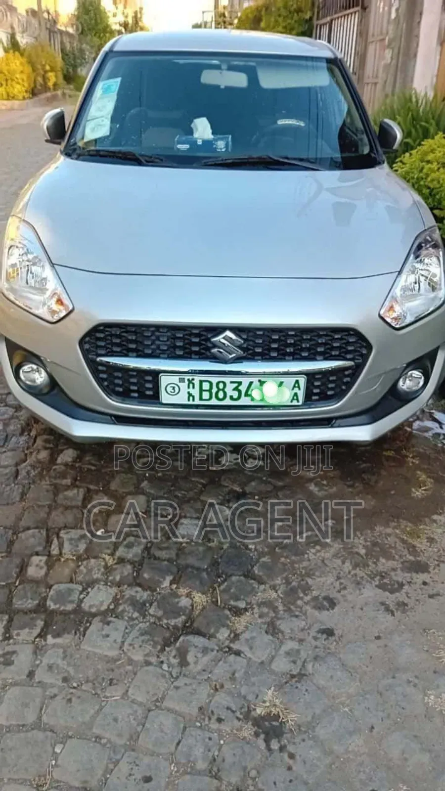 Suzuki Swift 2021 Silver