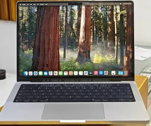 New Laptop Apple MacBook Pro M1 32GB Apple M1 Pro SSD 1T