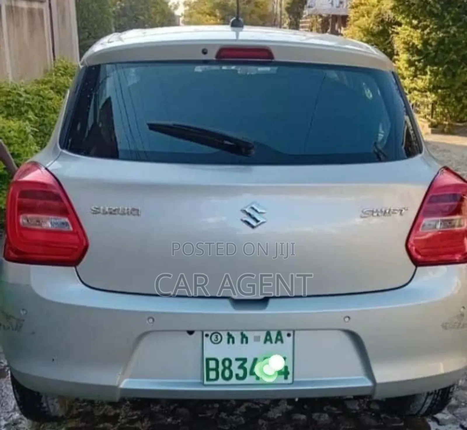 Suzuki Swift 2021 Silver
