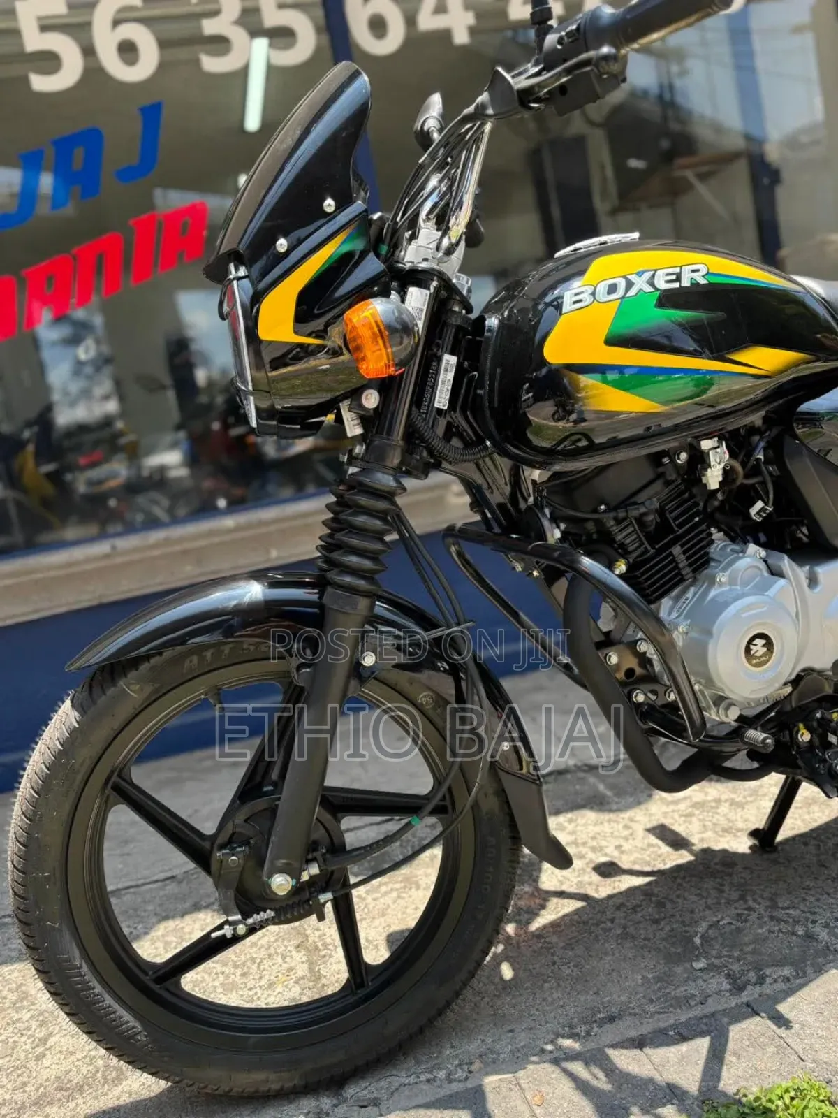 New Bajaj Boxer 150 UG 2024 White