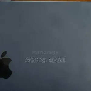 New Laptop Apple MacBook Air 2022 M2 8GB Apple M2 SSD 256GB