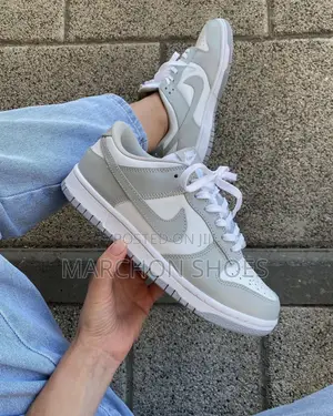 “Grey Fog” Nike Dunk Low Retro -women’S