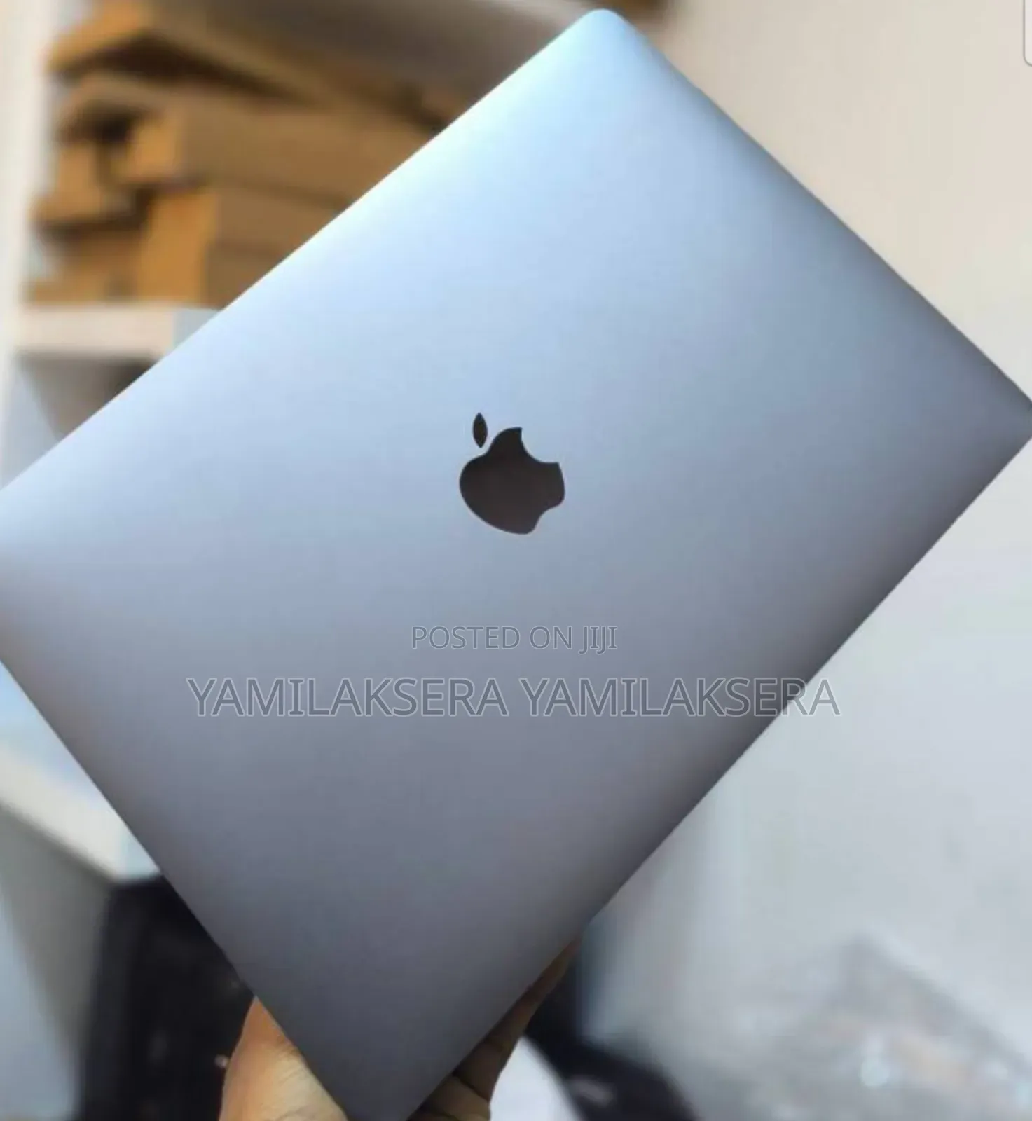 New Laptop Apple MacBook Pro M1 8GB Apple M1 Pro SSD 512GB