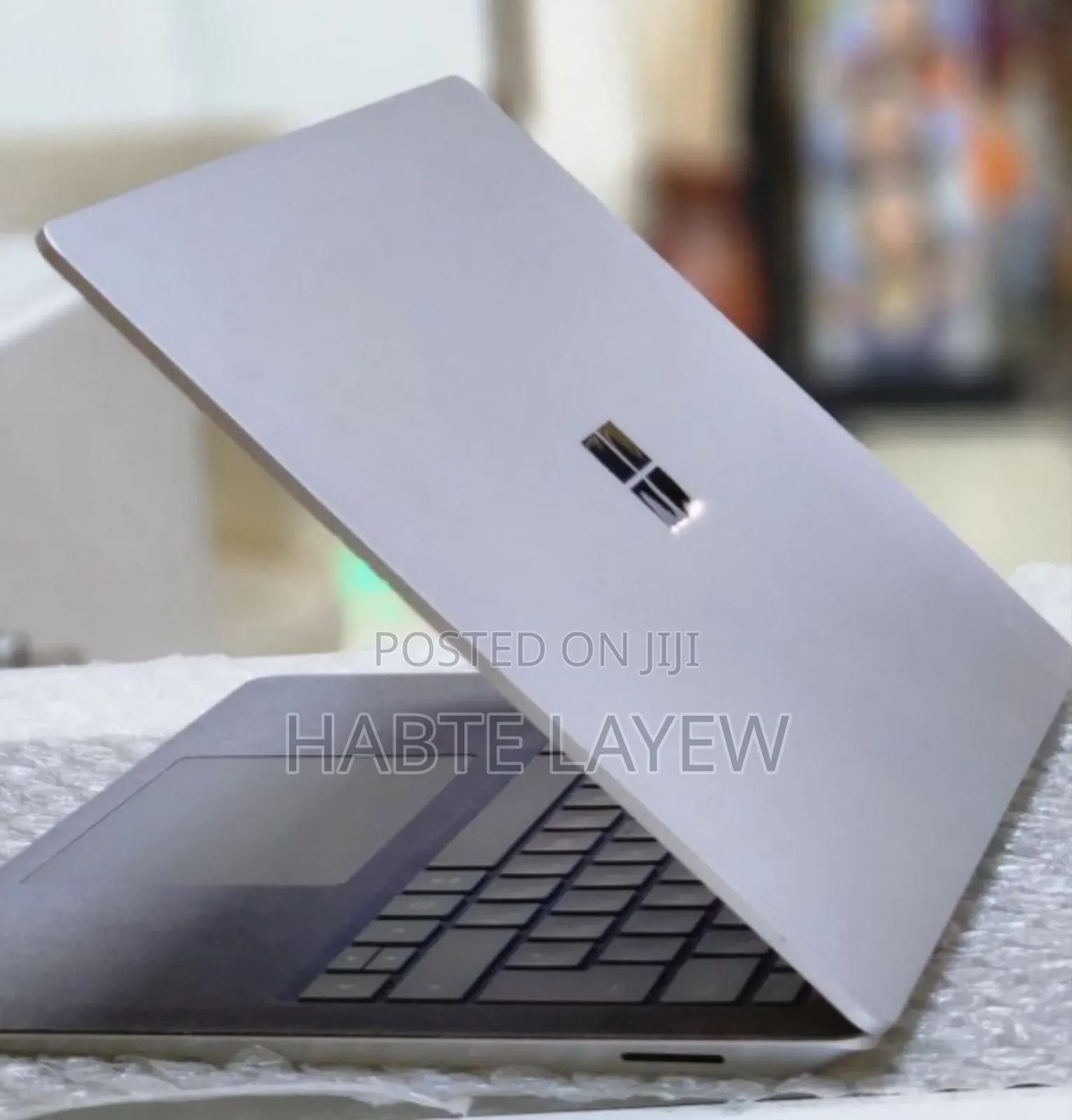 New Laptop Microsoft Surface 8GB Intel Core I5 SSD 512GB