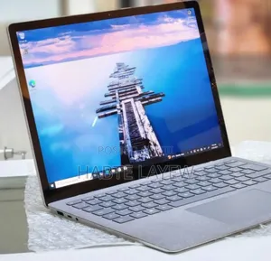 New Laptop Microsoft Surface 8GB Intel Core I5 SSD 512GB