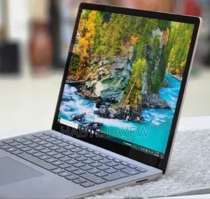 New Laptop Microsoft Surface 16GB Intel Core I7 SSD 512GB