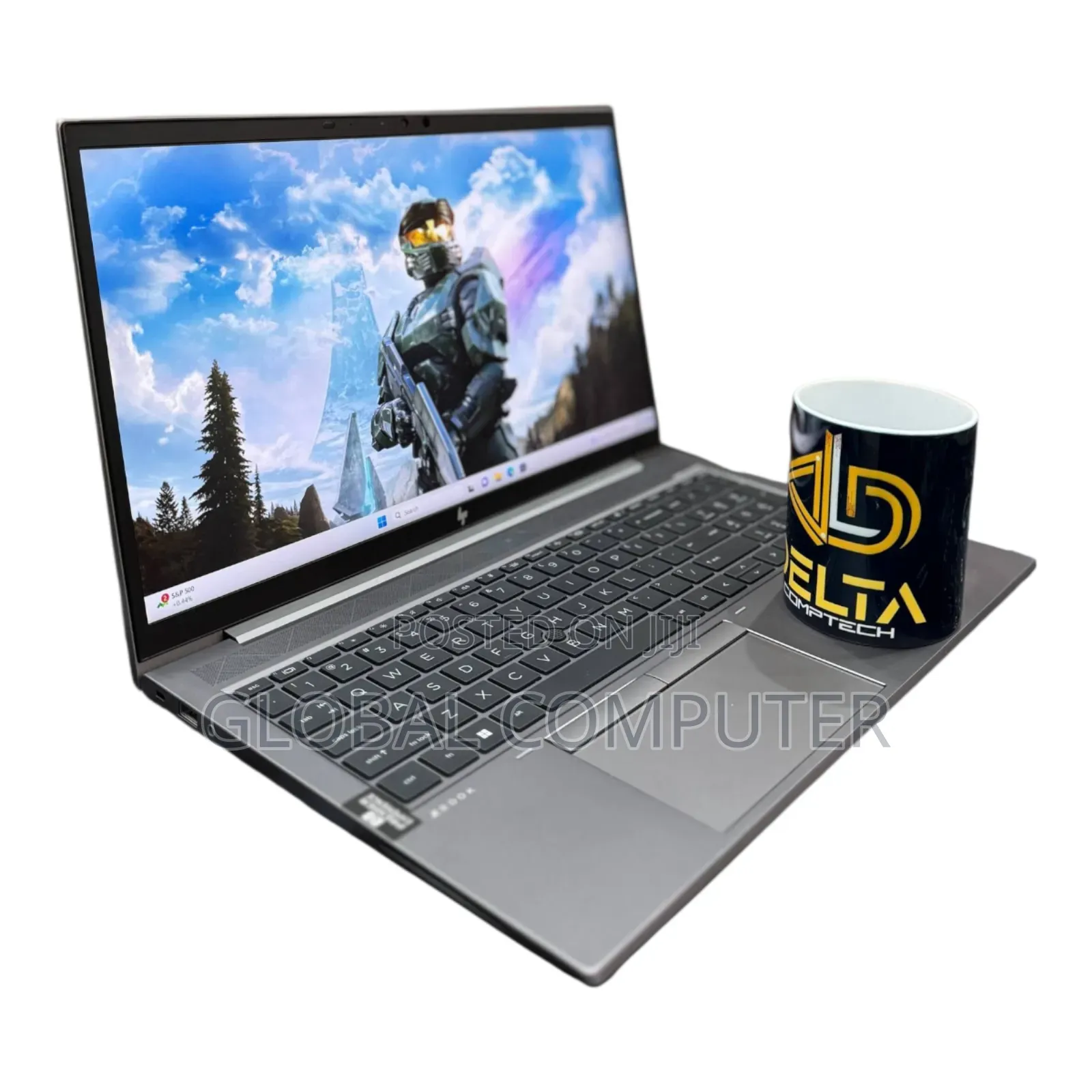 New Laptop HP ZBook Firefly G8 32GB Intel Core I7 SSD 512GB