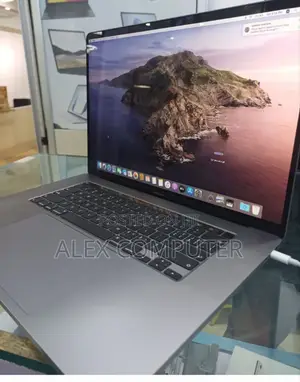 New Laptop Apple MacBook Pro 2019 32GB Intel Core I9 SSD 1T