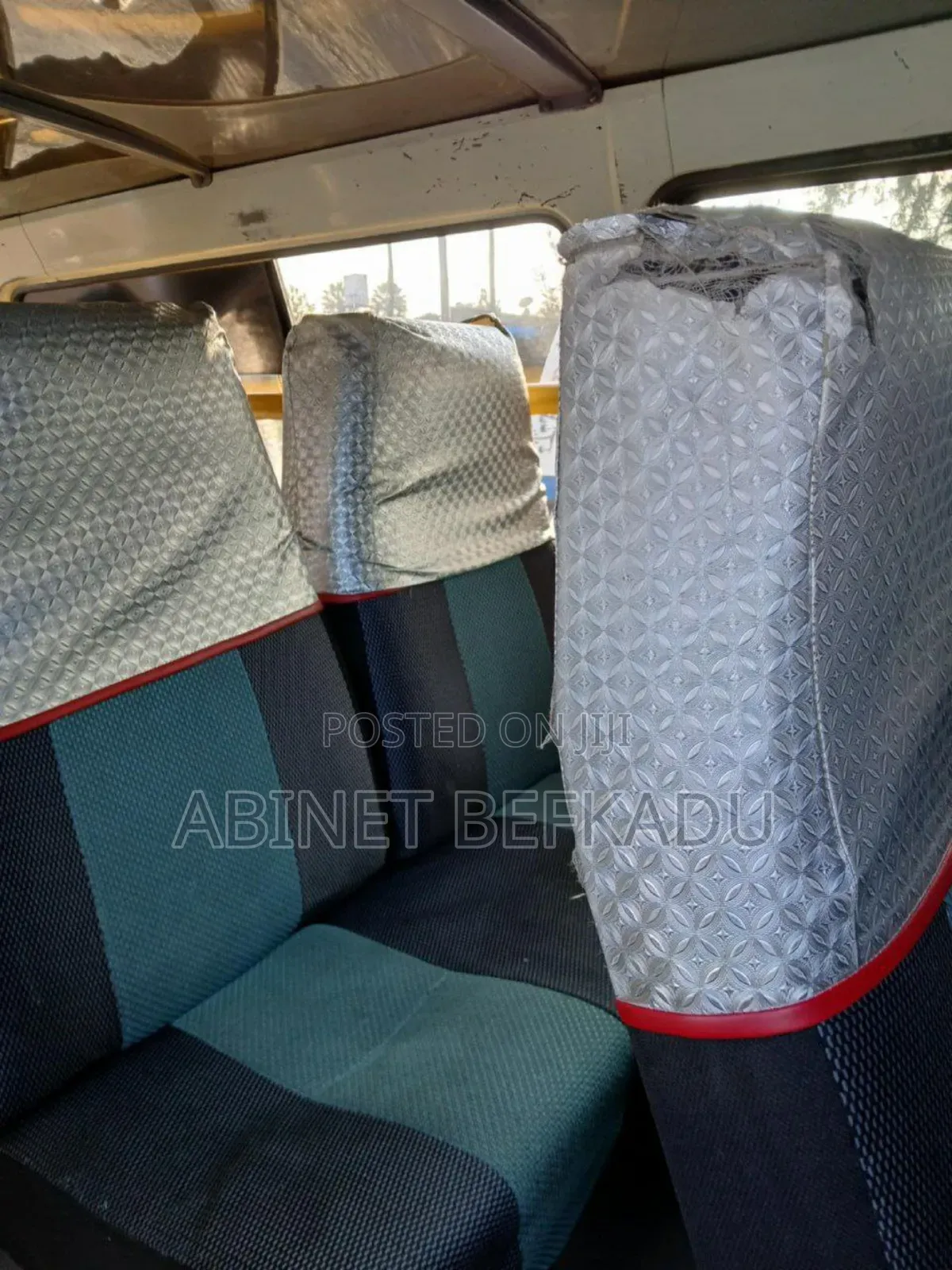 Toyota HiAce 1998 White