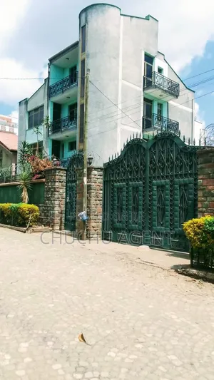 7bdrm House in Bole for sale