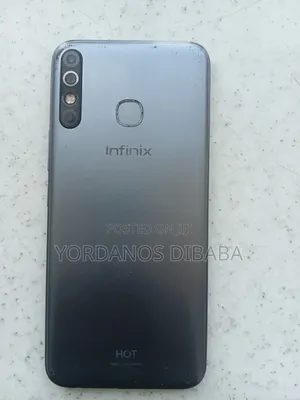 Photo - Infinix Hot 8 32 GB Blue
