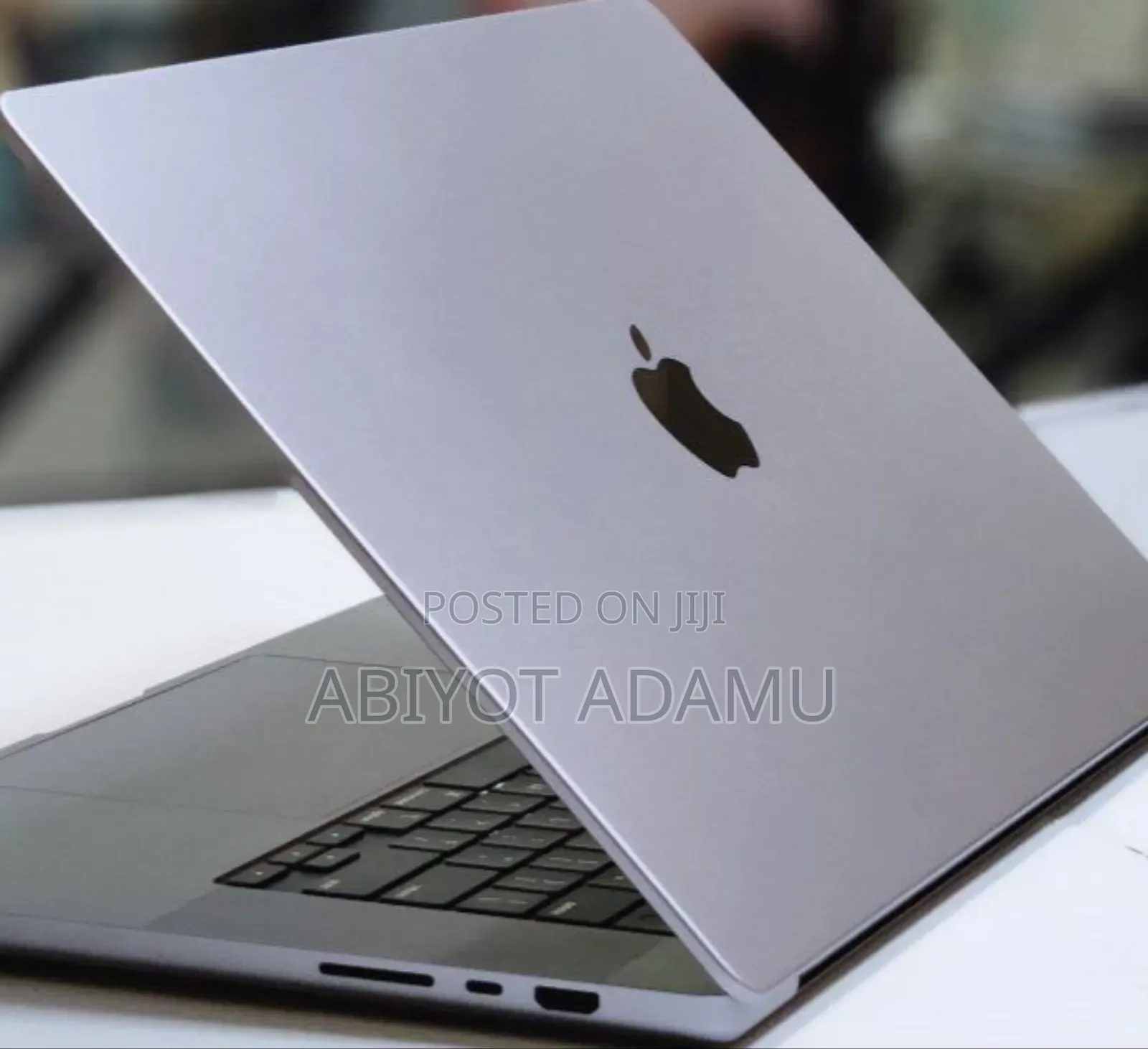 New Laptop Apple MacBook Pro M1 16GB Apple M1 SSD 1T