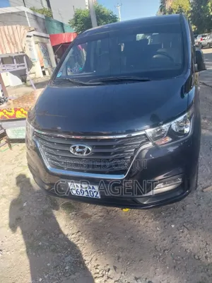 Hyundai Starex 2021 Black
