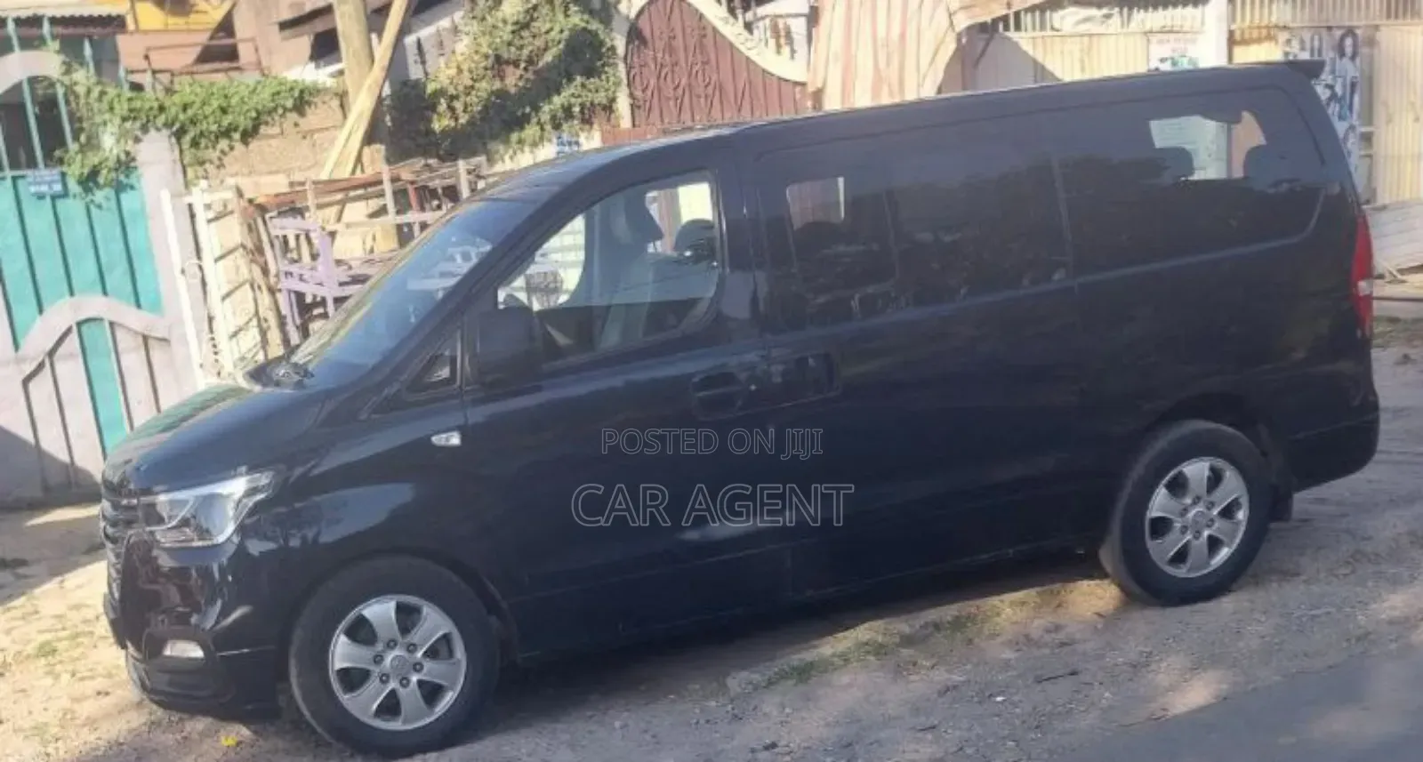 Hyundai Starex 2021 Black