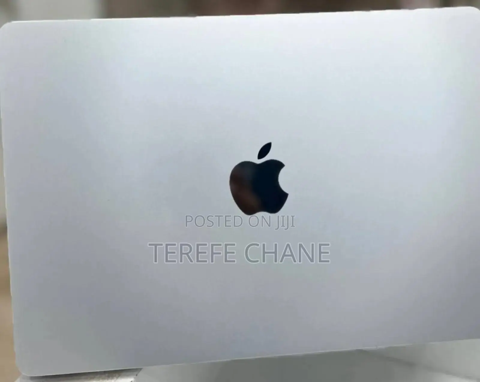 New Laptop Apple MacBook Air 2022 M2 16GB Intel Core I7 SSD 256GB