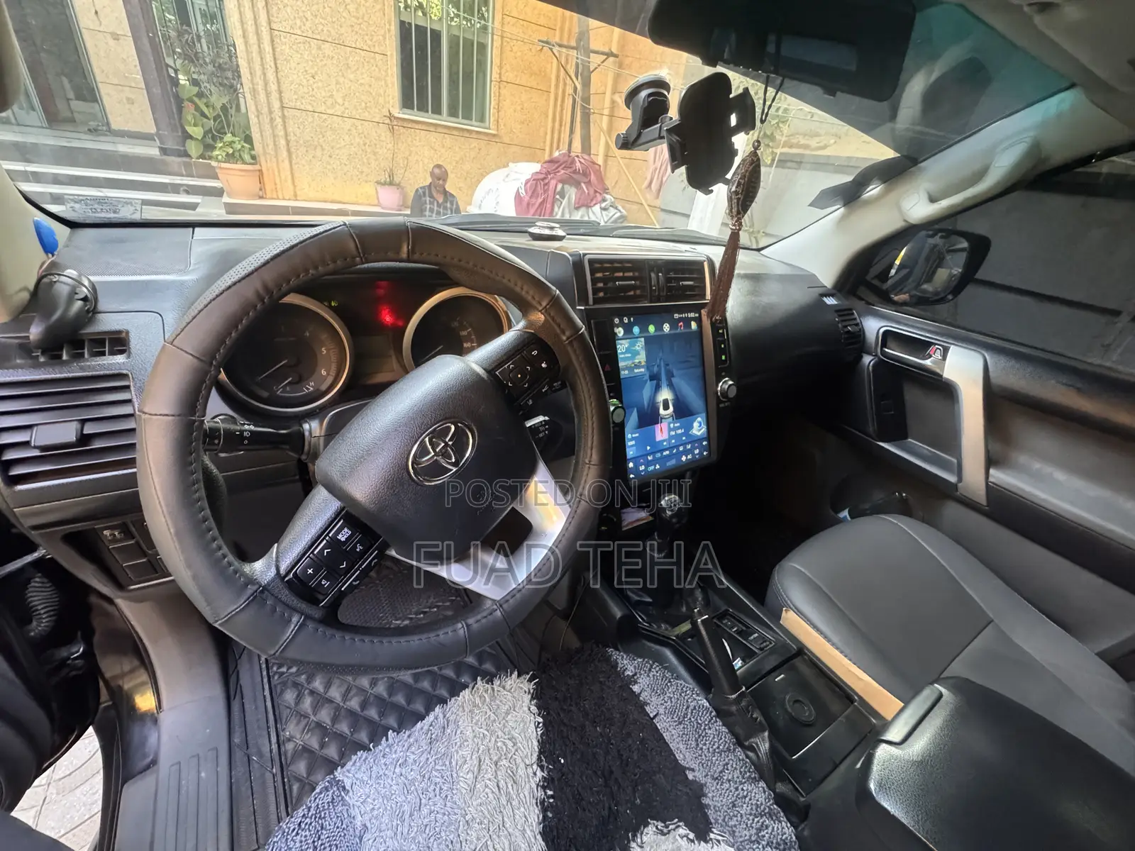 Toyota Land Cruiser Prado 2012 Black