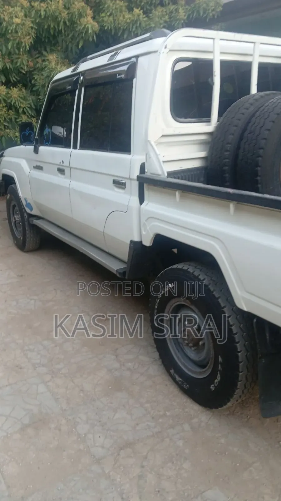 Toyota Hilux Revo Double Cab Deisel 2.4 AWD 2018 White