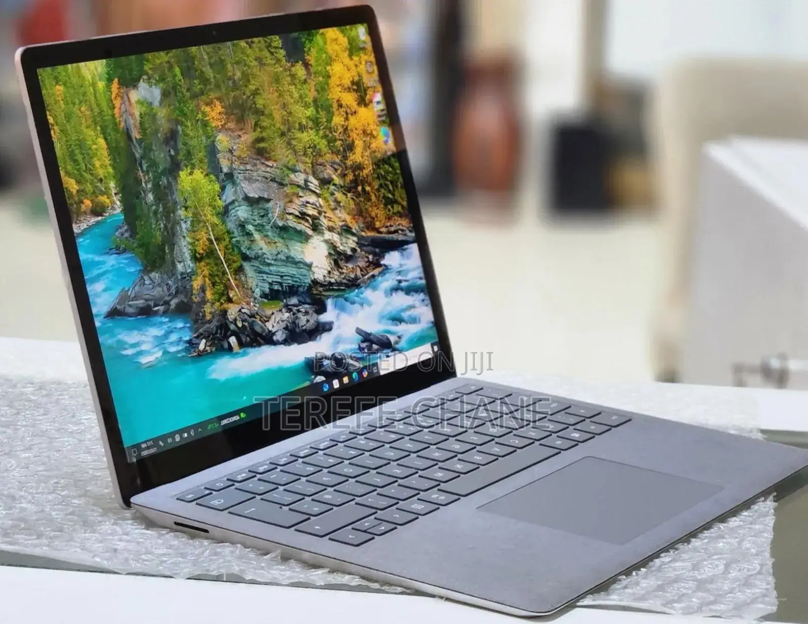 New Laptop Microsoft Surface Book 3 16GB Intel Core I7 SSD 512GB