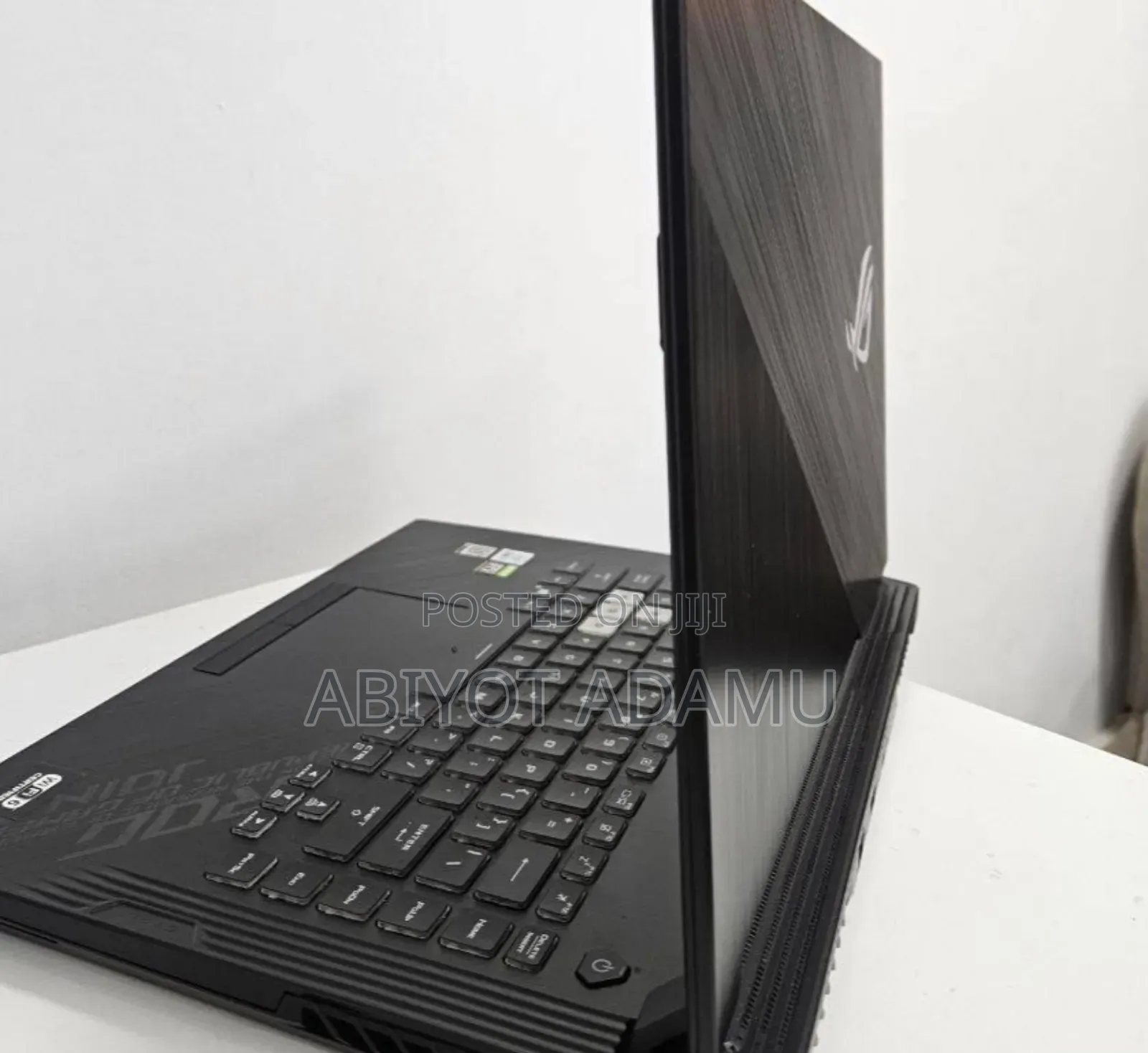 New Laptop Asus ROG Strix G15 16GB Intel Core I7 SSD 512GB