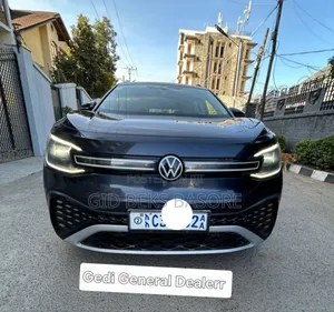 Photo - Volkswagen ID.6 2022 Blue