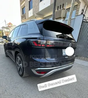 Volkswagen ID.6 2022 Blue