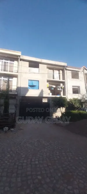 Photo - 5bdrm Townhouse/Terrace in Akaky Kaliti for sale