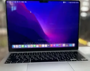 New Laptop Apple MacBook Air 2022 M2 8GB SSD 256GB