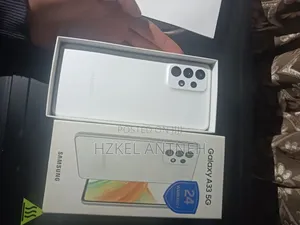 Photo - New Samsung Galaxy A33 5G 128 GB White