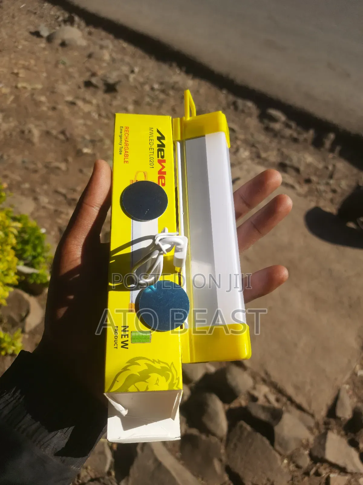 Mewe Rechargeable Emergency Tube Lights